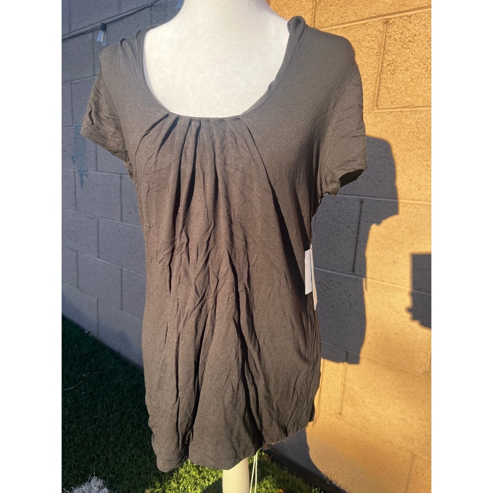 Liz Claiborne Black Pleated Scoop Neck Short Sleeve Top Blouse Medium NWT